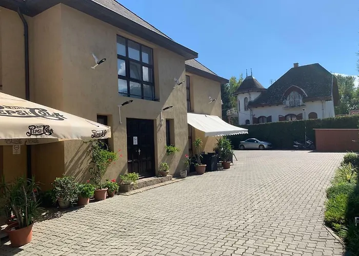 Hotel Roz