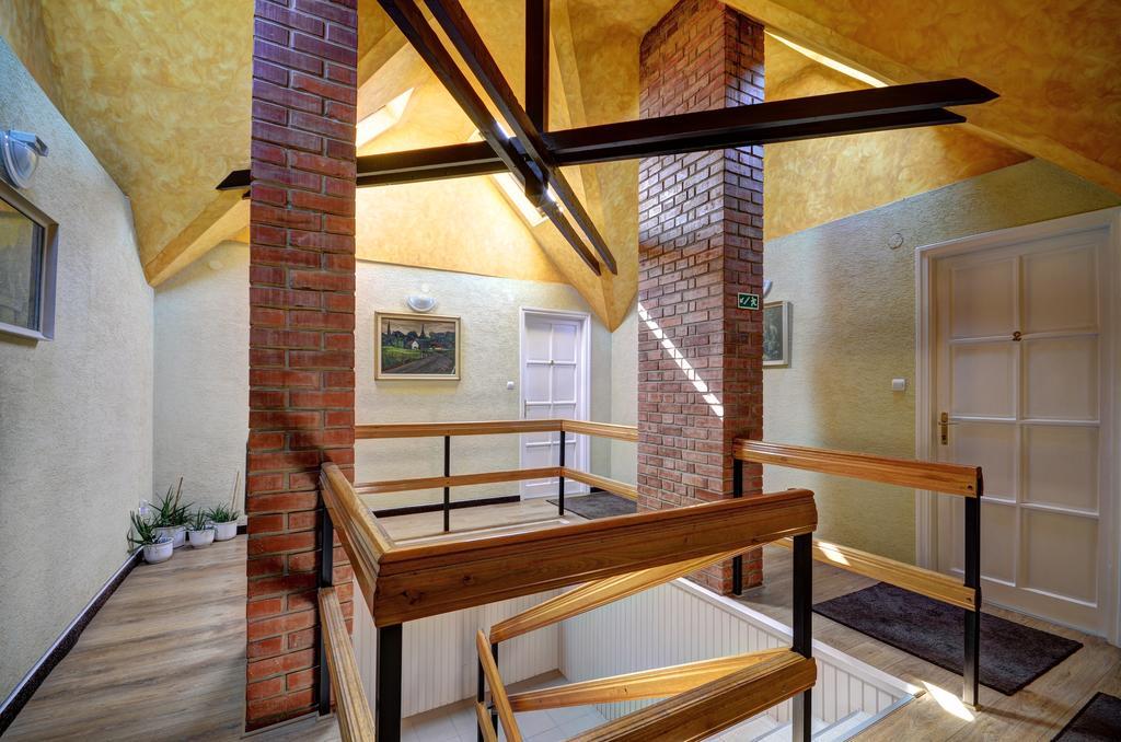 Hotel Roz