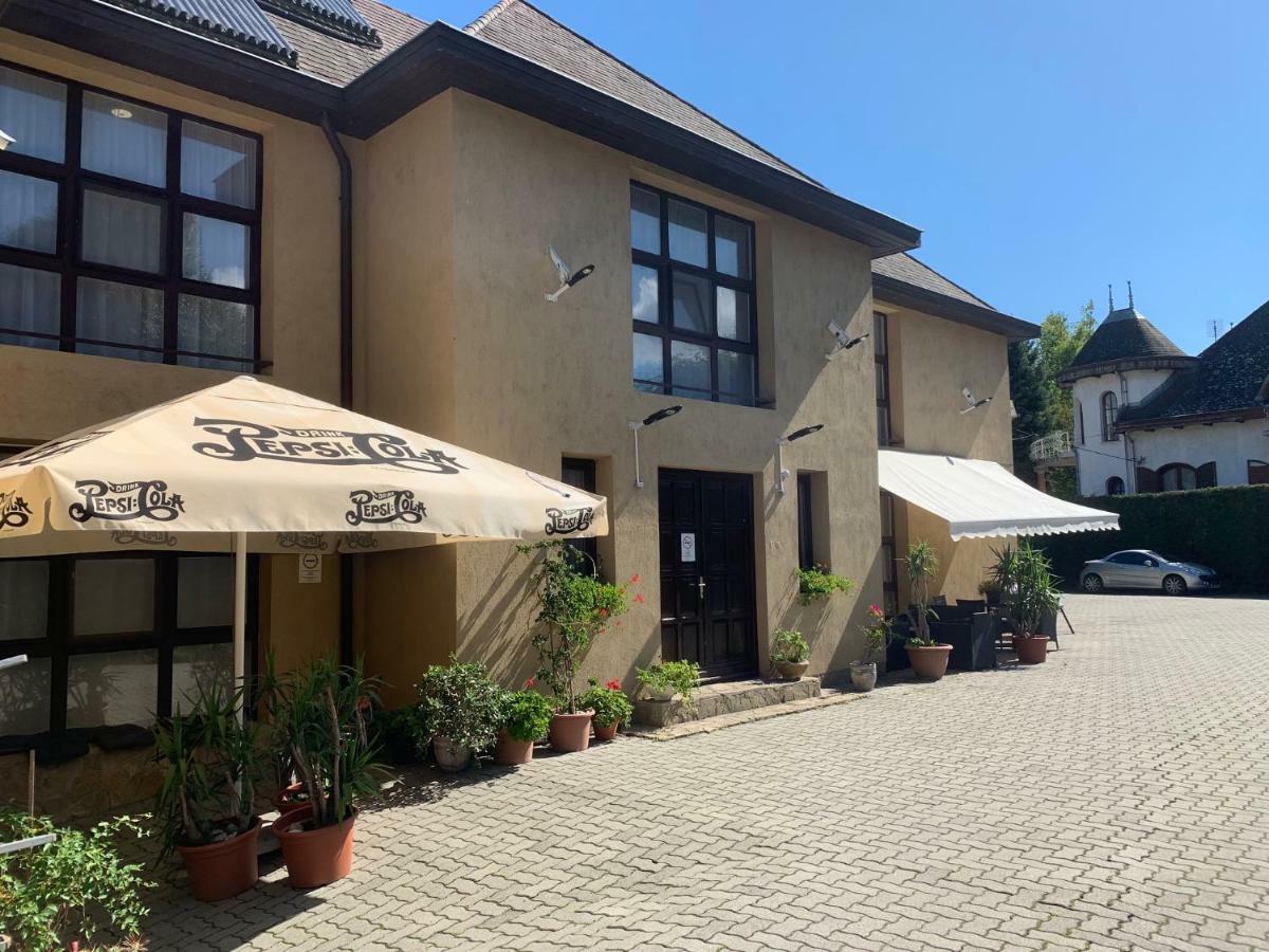 Roz Hotel Szentendre