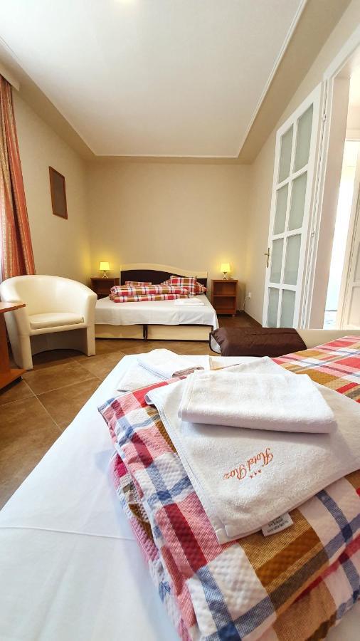 Hotel Roz